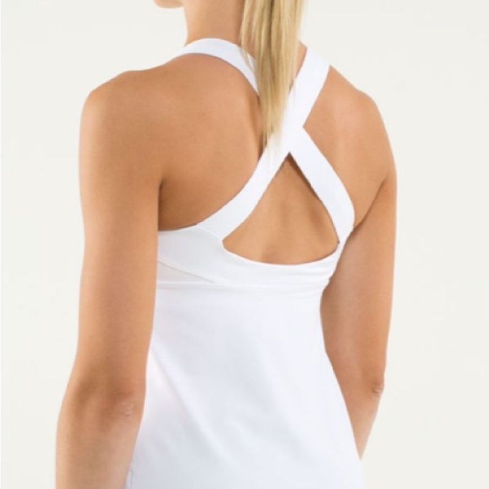 Lululemon Wet Dry Warm Line Cross Back Tank White Size 2/4